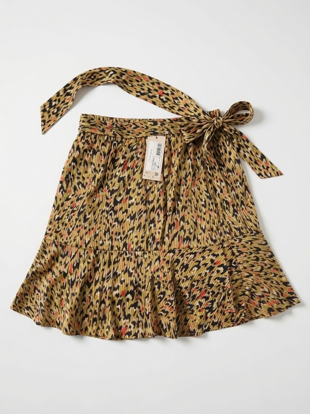 NWT Esqualo Pleated Animal Print Skirt Size 8 Tie Belt Leopard